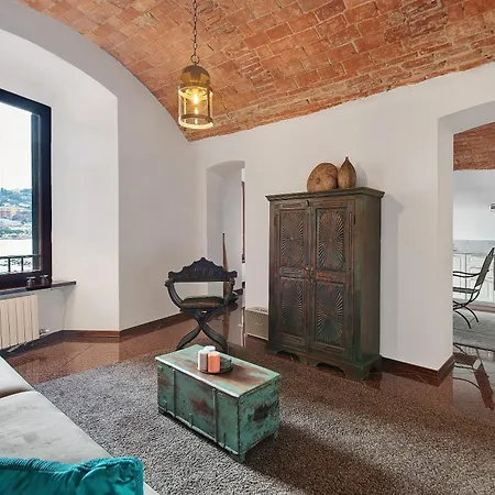 On The Apartamento Rapallo